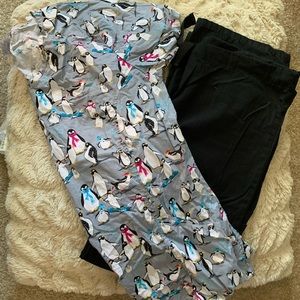 Penguin Winter Sports Scrub Set Size XS-S